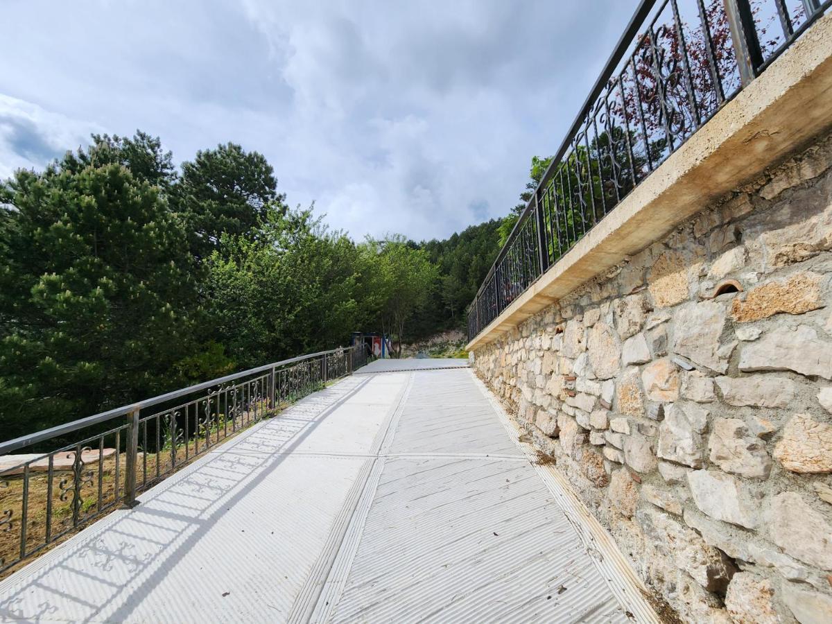 Llogora Dervishaliu Hotel Llogara National Park Екстер'єр фото